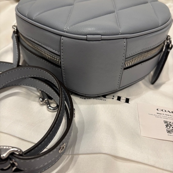 Coach Quilted Heart Bag Gray - Picture 6 of 6